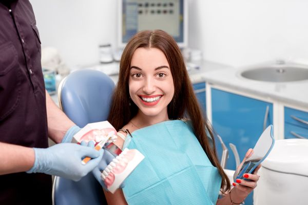 FAQs &#    ; Dental Veneers Procedure